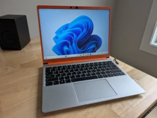 Laptop